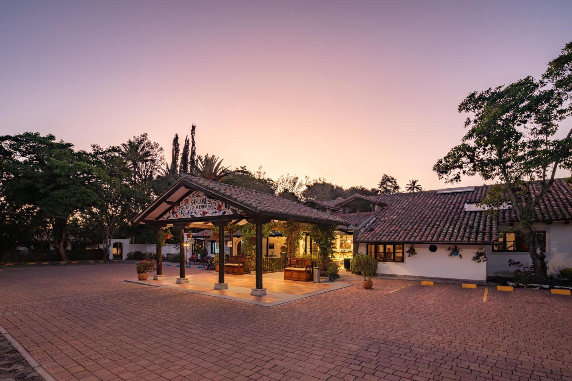 San Jose De Puembo Quito Airport, An Ascend Hotel Collection Buitenkant foto