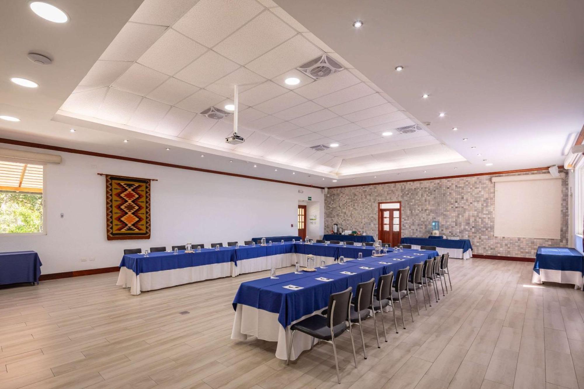 San Jose De Puembo Quito Airport, An Ascend Hotel Collection Buitenkant foto